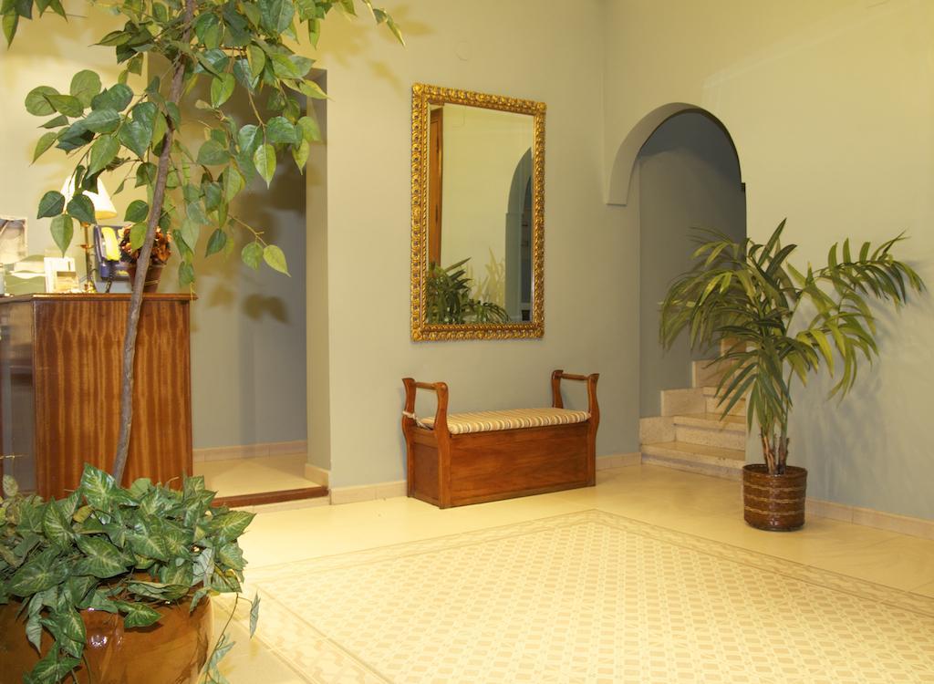 Hostal El Catalan Madryt Zewnętrze zdjęcie